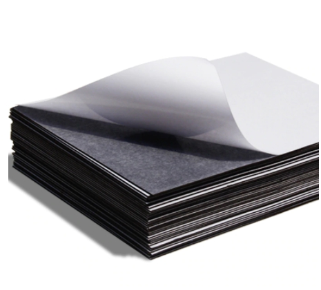 Yapışkanlı%20Tabaka%20Magnet%20Mıknatıs%200,4mm%2061cm%20x%20101cm
