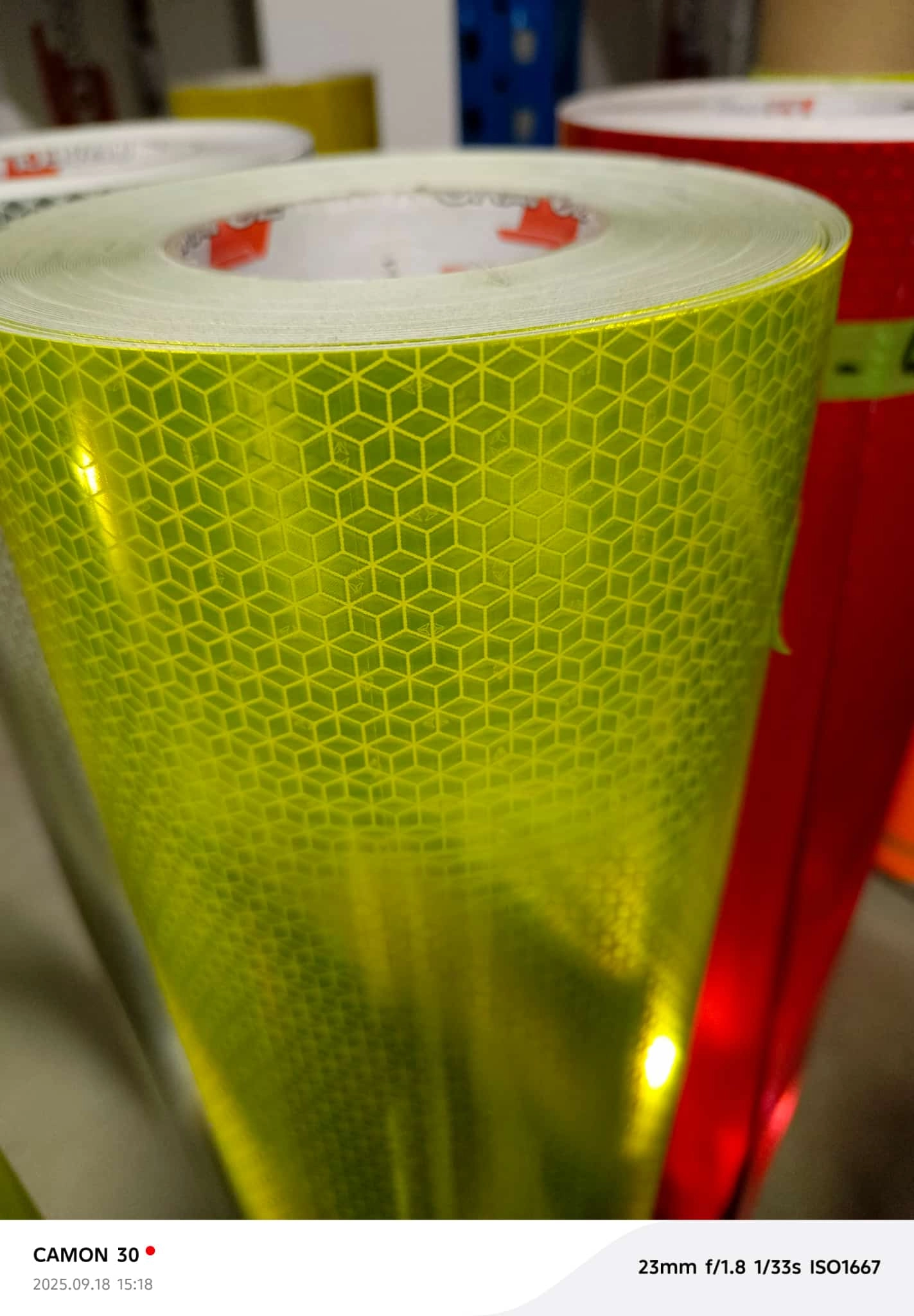ORALITE® VC412 Floresan Sarı Polis Ambulans Reflektifi
